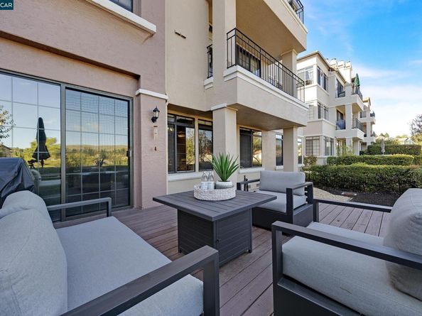 51 Eagle Lake Ct 11, San Ramon CA 94582