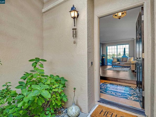 51 Eagle Lake Ct 11, San Ramon CA 94582