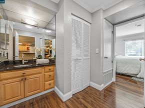 2550 Oak Rd 115, Walnut Creek CA 94597