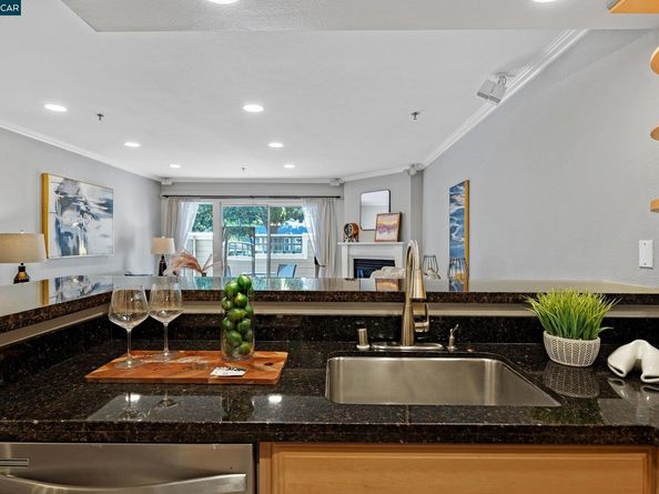 2550 Oak Rd 115, Walnut Creek CA 94597