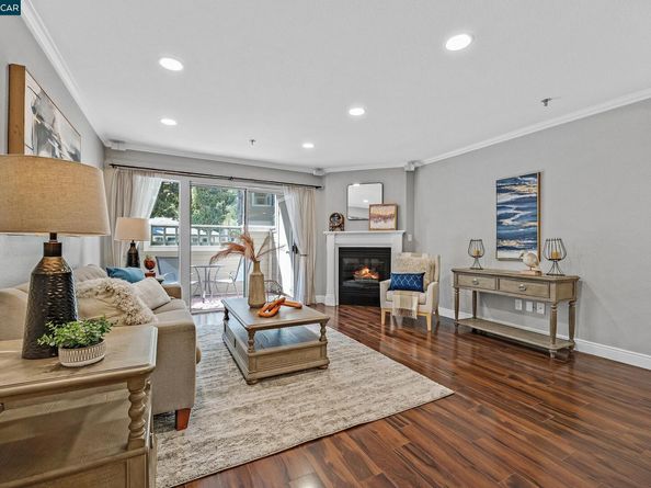 2550 Oak Rd 115, Walnut Creek CA 94597