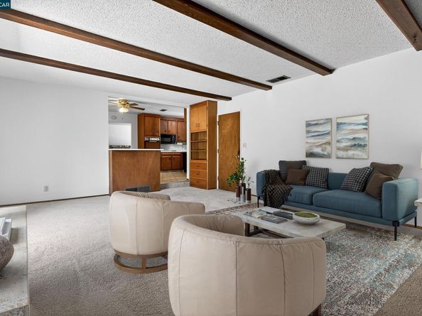 1200 Bay View Farm Rd, Pinole CA 94564