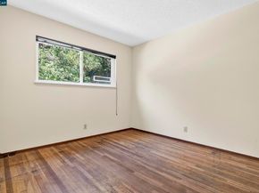 1200 Bay View Farm Rd, Pinole CA 94564