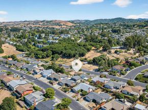 1200 Bay View Farm Rd, Pinole CA 94564