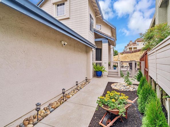 47 Summer Hill Court, Danville CA 94526