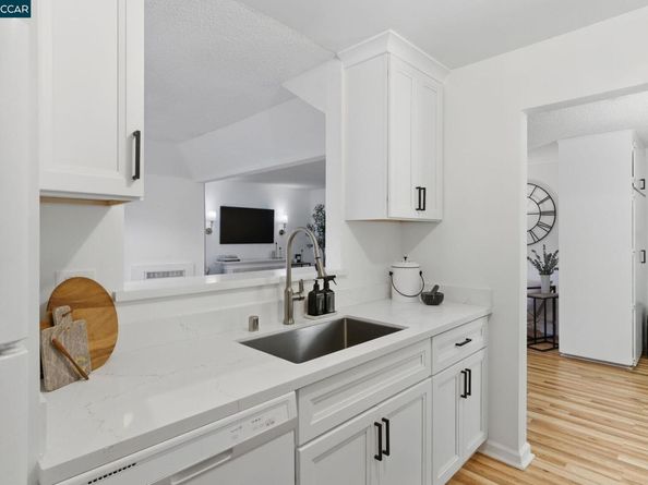1700 Laguna St B, Concord CA 94520