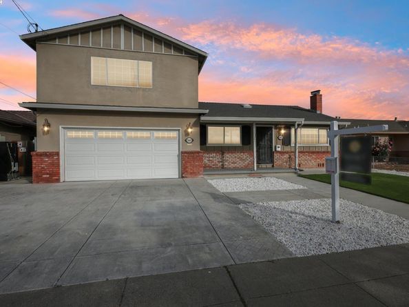 5447 Saint Mark Ave, Newark CA 94560