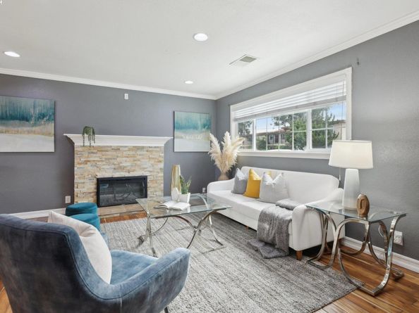 5447 Saint Mark Ave, Newark CA 94560