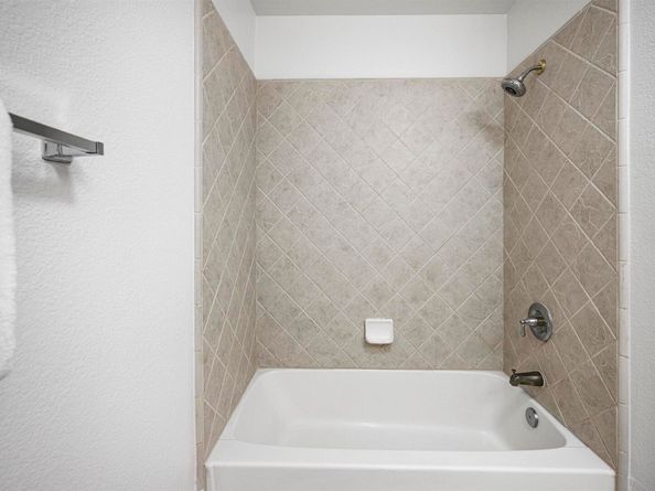 829 Berryessa Ct, Livermore CA 94551