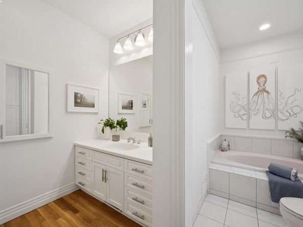 64 Roble Road, Oakland CA 94618