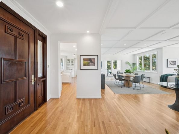 64 Roble Road, Oakland CA 94618