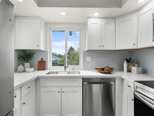 114 Hackamore Ln, Fremont CA 94539