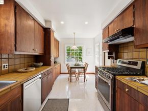 566 The Alameda, Berkeley CA 94707