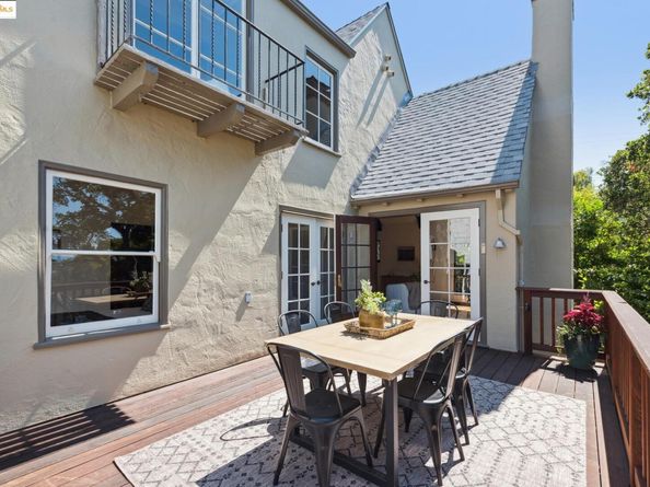 566 The Alameda, Berkeley CA 94707