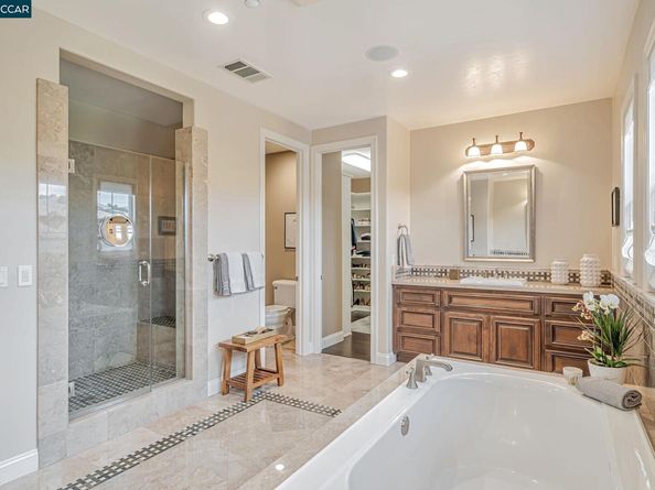 120 Tamarind Ln, Danville CA 94526