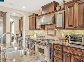 120 Tamarind Ln, Danville CA 94526