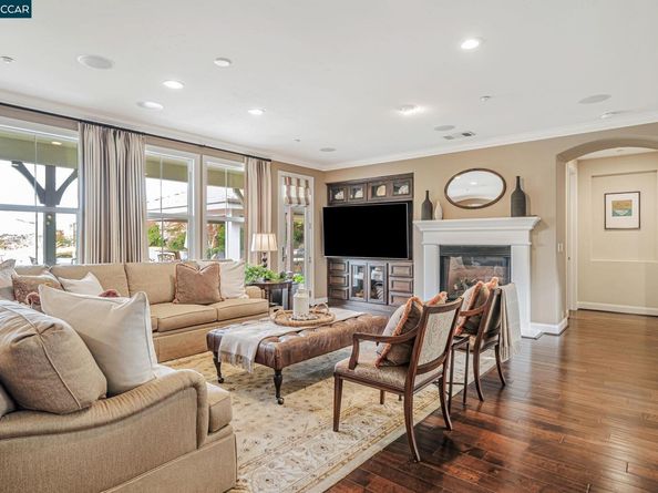 120 Tamarind Ln, Danville CA 94526
