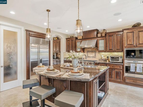 120 Tamarind Ln, Danville CA 94526