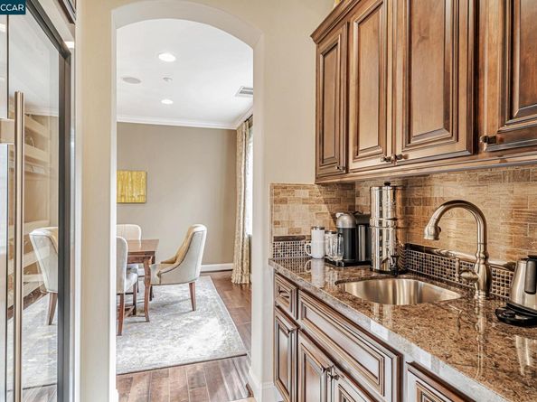 120 Tamarind Ln, Danville CA 94526