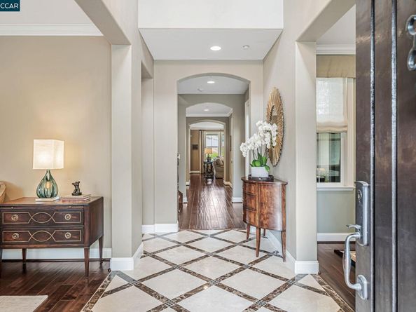 120 Tamarind Ln, Danville CA 94526