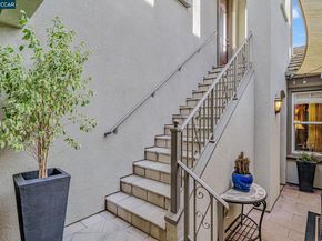 120 Tamarind Ln, Danville CA 94526