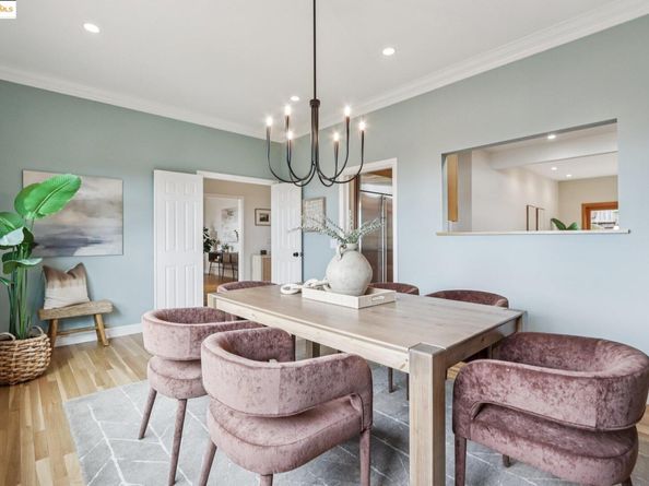 1075 Spruce Street, Berkeley CA 94707