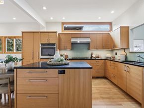 1075 Spruce Street, Berkeley CA 94707