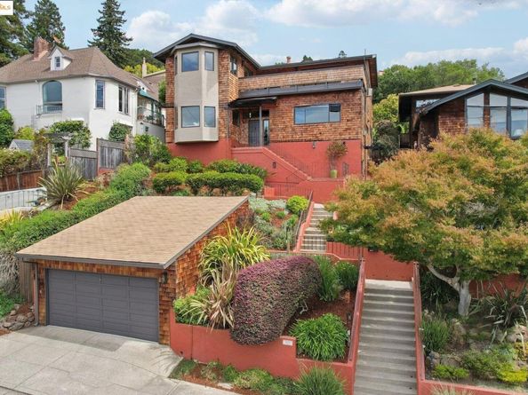 1075 Spruce Street, Berkeley CA 94707
