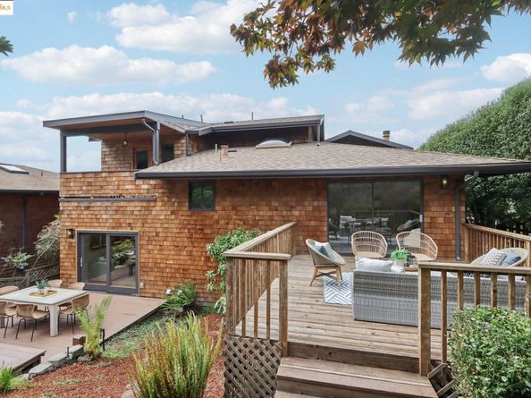 1075 Spruce Street, Berkeley CA 94707