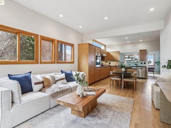 1075 Spruce Street, Berkeley CA 94707