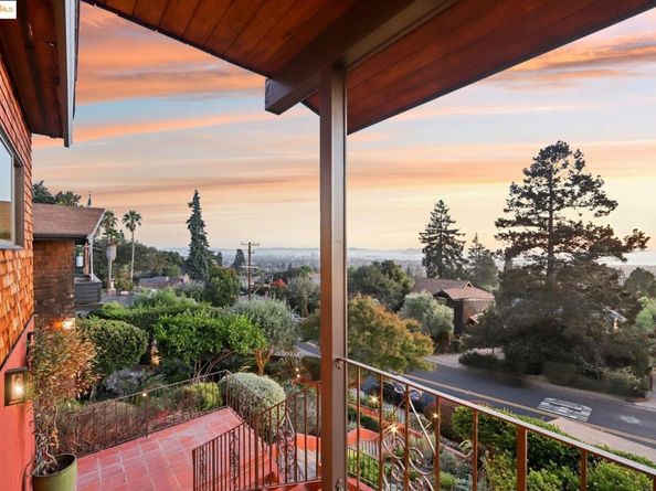 1075 Spruce Street, Berkeley CA 94707