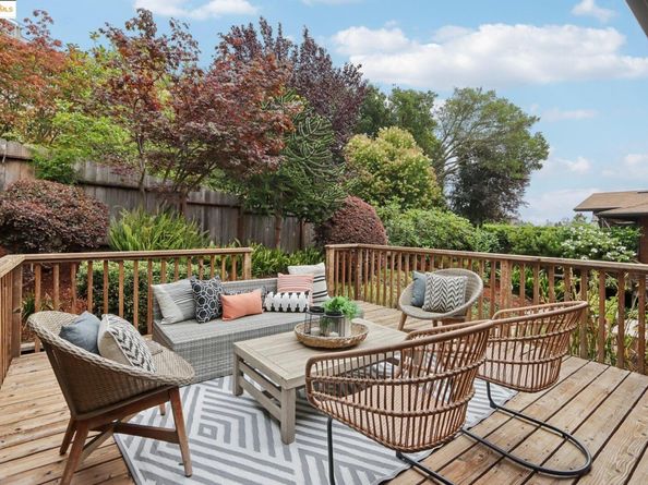 1075 Spruce Street, Berkeley CA 94707