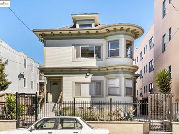 548 37th St
