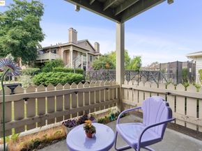 15 Shoreline Ct, Richmond CA 94804
