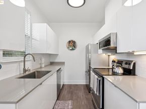 15 Shoreline Ct, Richmond CA 94804