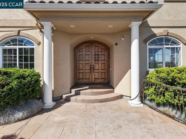2876 Eugene Ter, Castro Valley CA 94546