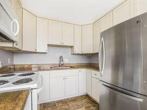 2105 48Th Ave, Oakland CA 94601