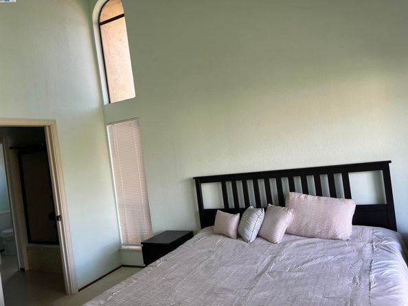 2515 Galleon Place, San Leandro CA 94577