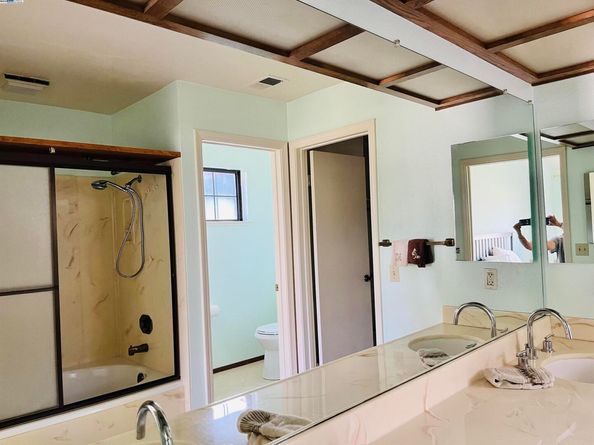 2515 Galleon Place, San Leandro CA 94577