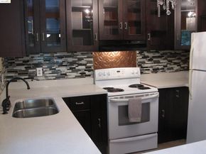 1600 E 31St St, Oakland CA 94602