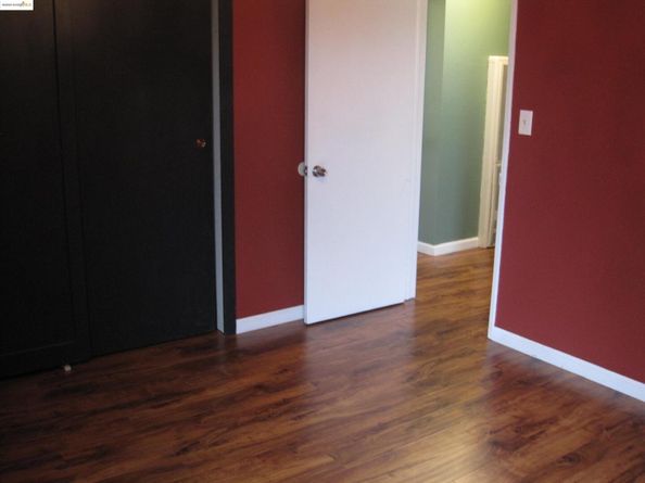 1600 E 31St St, Oakland CA 94602
