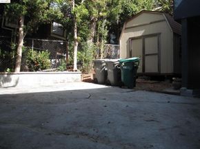 1600 E 31St St, Oakland CA 94602