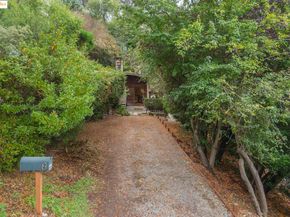2 Maybeck Twin Dr, Berkeley CA 94708
