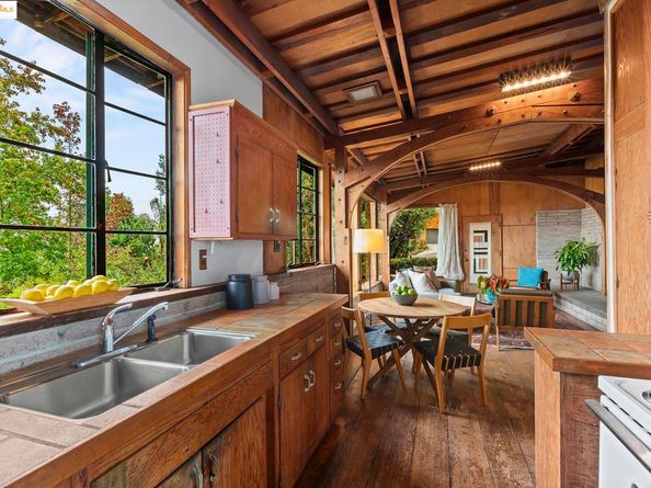 2 Maybeck Twin Dr, Berkeley CA 94708