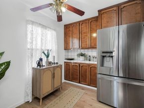 11132 Acalanes Dr, Oakland CA 94603