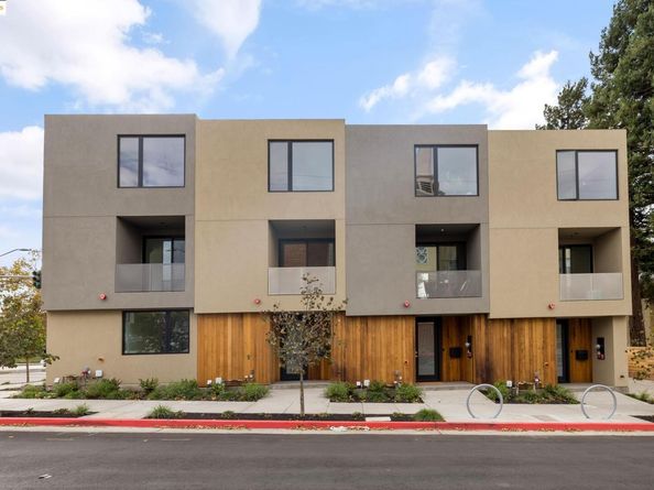 1233 Hampel St., Oakland CA 94602