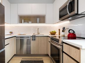 1233 Hampel St., Oakland CA 94602