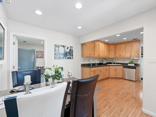 16050 Via Olinda, San Lorenzo CA 94580