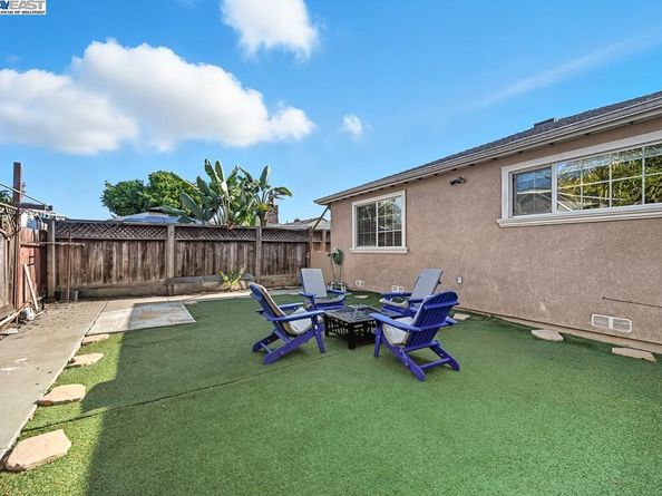 16050 Via Olinda, San Lorenzo CA 94580