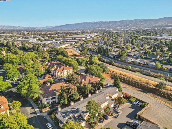 7020 Stagecoach Road A, Dublin CA 94568